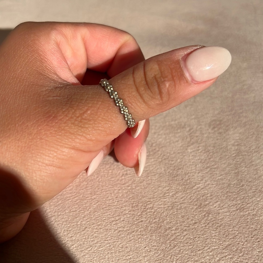 Pandora floral ring